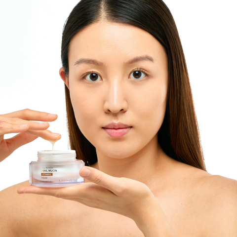 Cell Renew Snail Mucin Vitamin C Cream Cell Renew Snail Mucin Vitamin C Cream