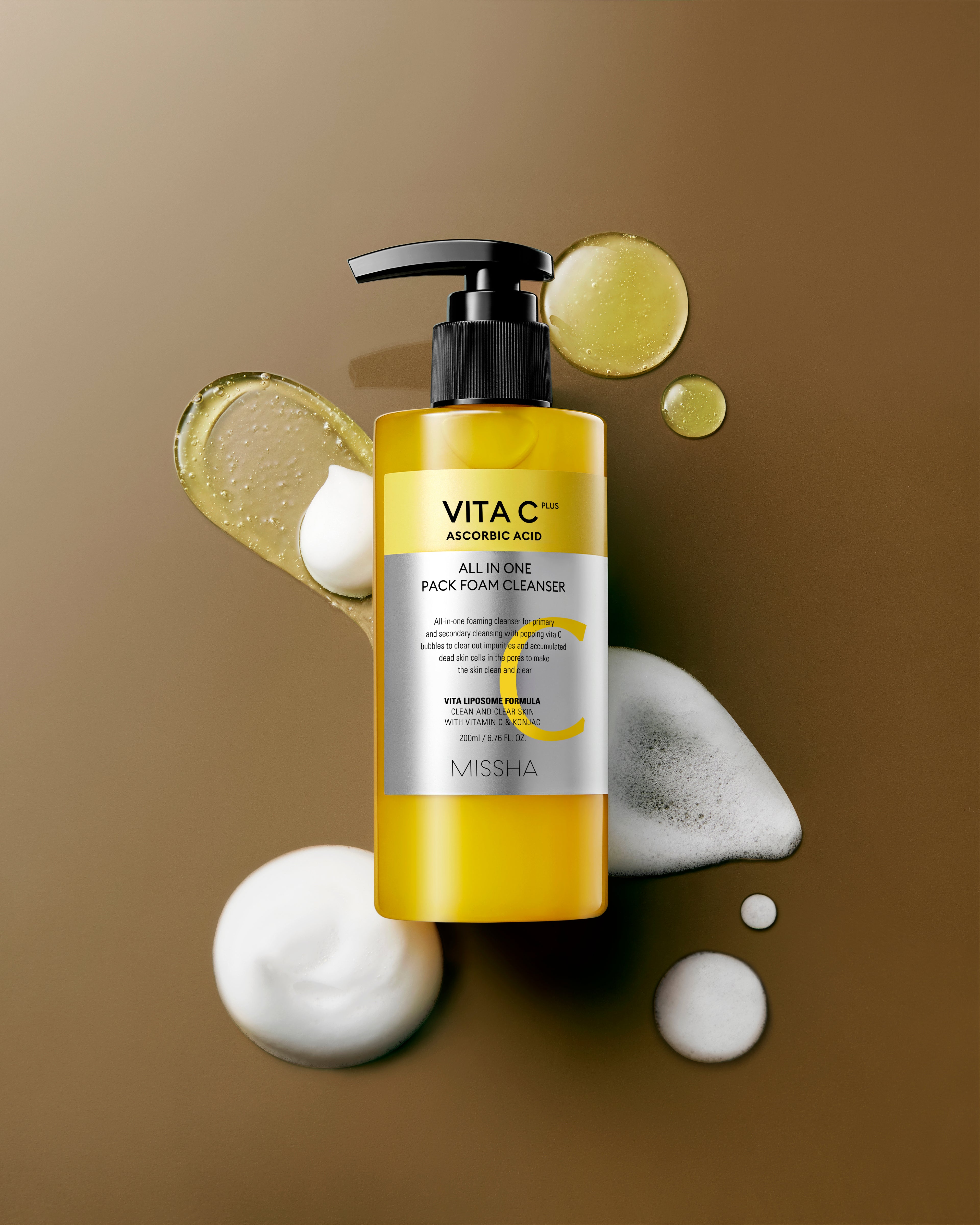 Vita C Bubble Foam Cleanser Texture