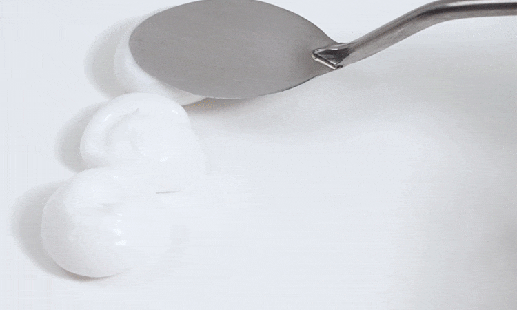  Video of Missha Cell Renew Snail Sleeping Mask smooth product texture