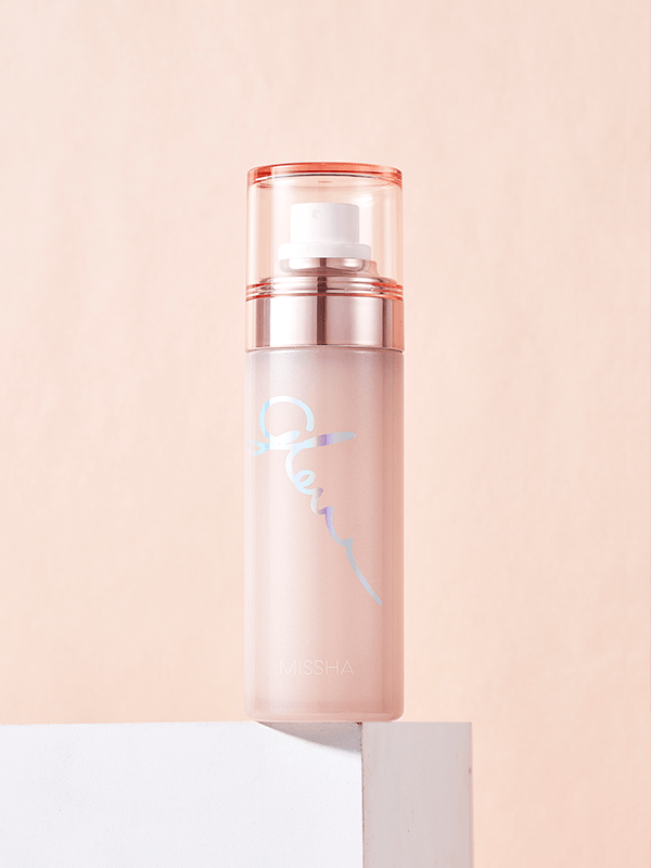 MISSHA Glow Skin Balm To Go Mist, a Korean 5-in-1 mist used to promote refreshed skin, balm in portable form, all-day makeup looks.